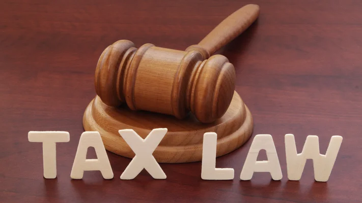 תמונה tax law